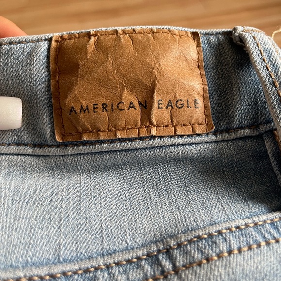 American Eagle - The Dream Jean - Picture 3 of 9